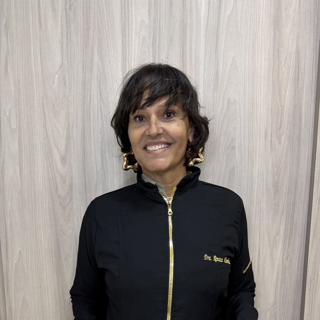 Dra. Renata Almeida